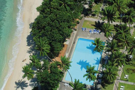 seychelles-meridien-barbarons-piscine.jpg